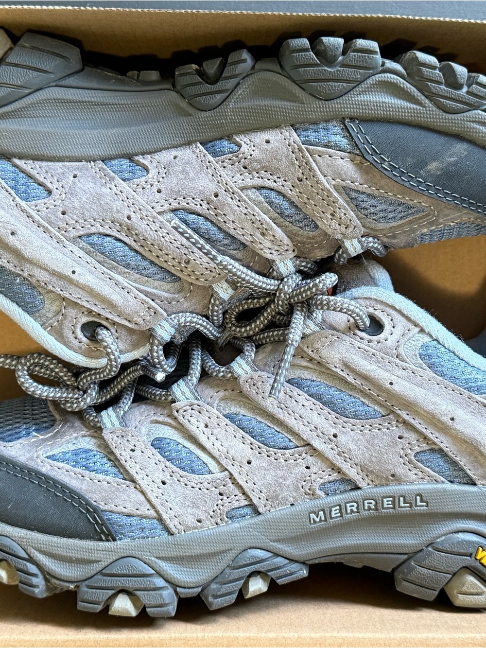 Merrell Moab 3 Hiking Shoes - Ladies 7.5 - Smoke Blue - Vibram Soles